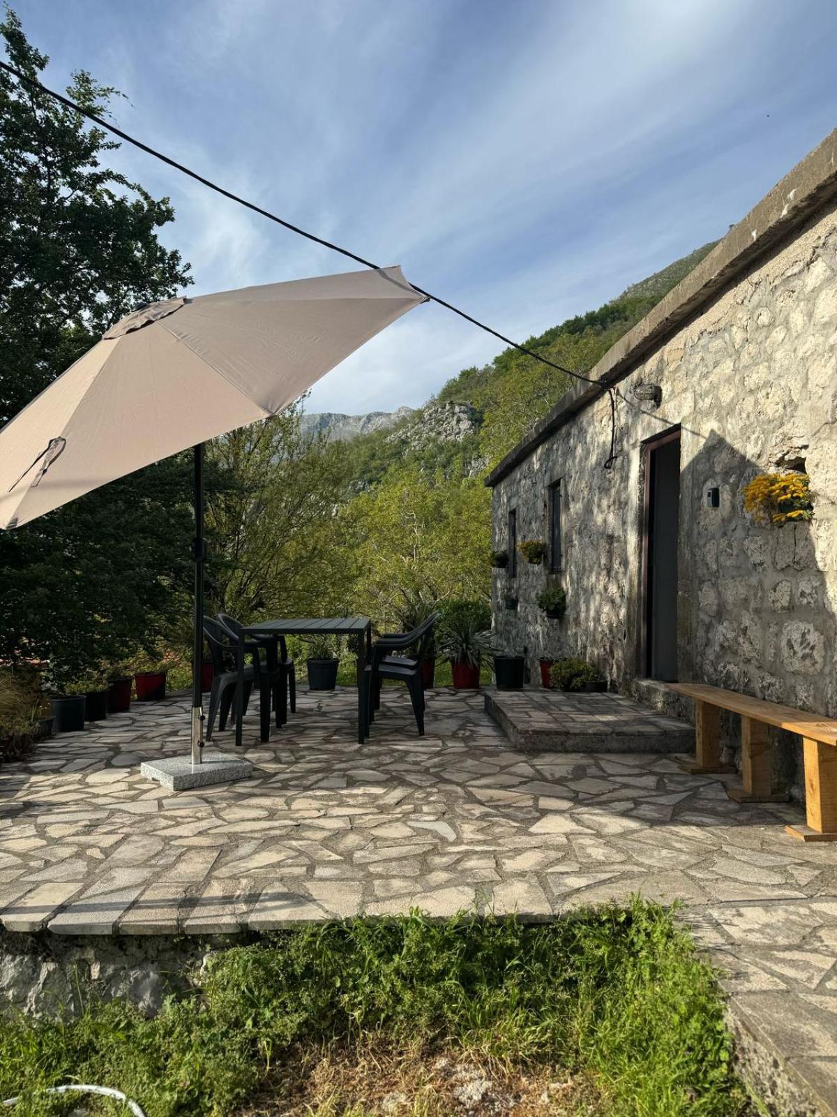 Nature Escape Montenegro Котор Экстерьер фото